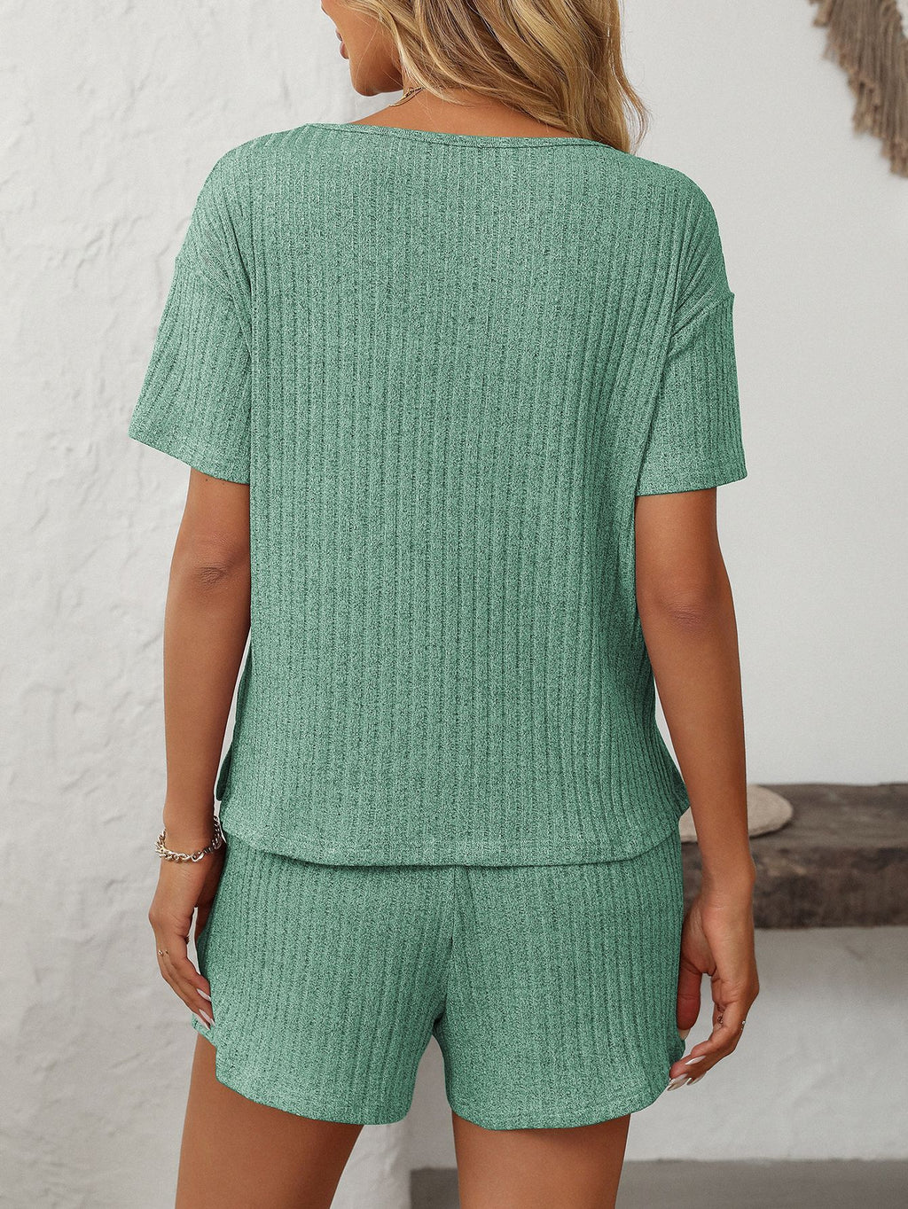 ec80c46d-2028-4820-975d-a87578d58259