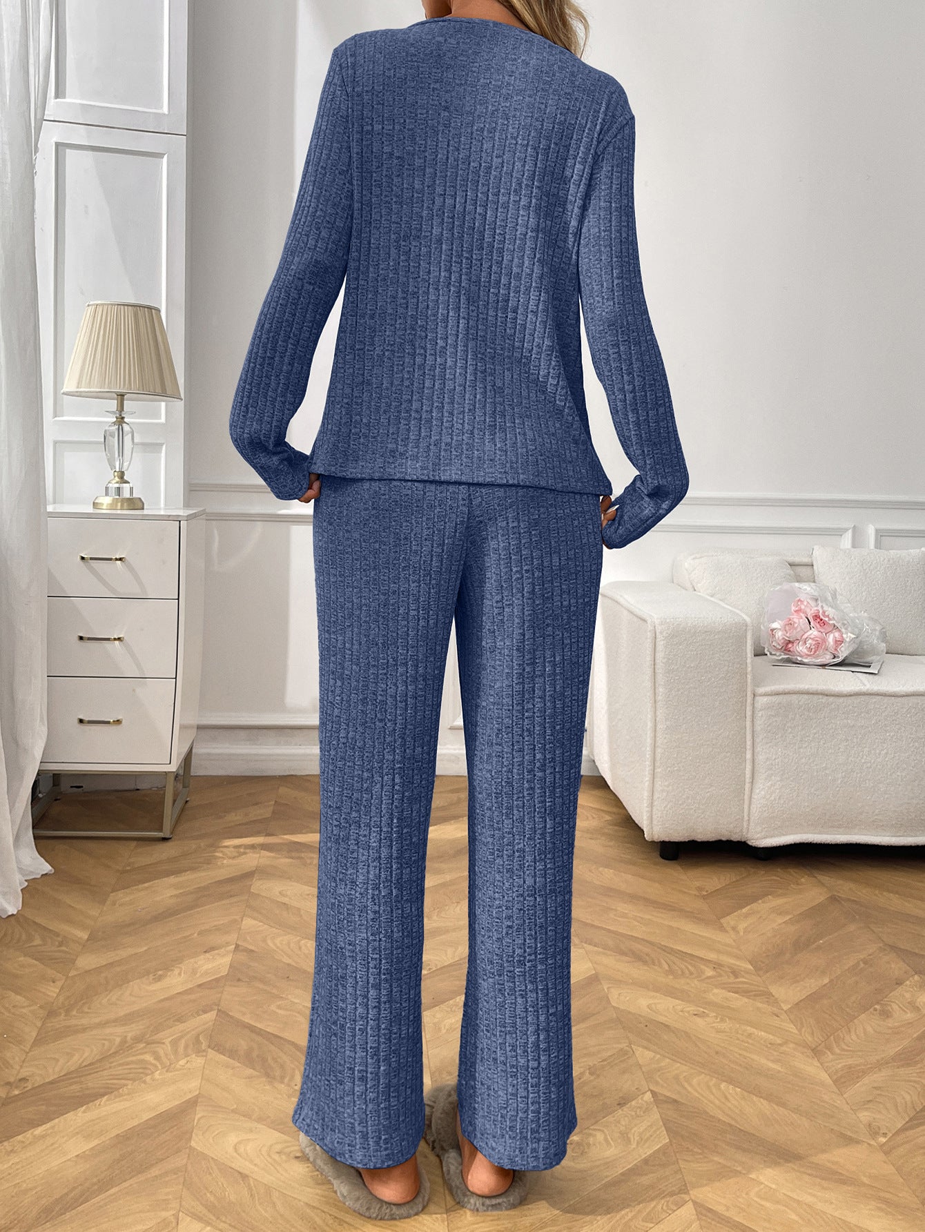 5a67cfc6-b456-4a3d-bc17-69c3db97e046