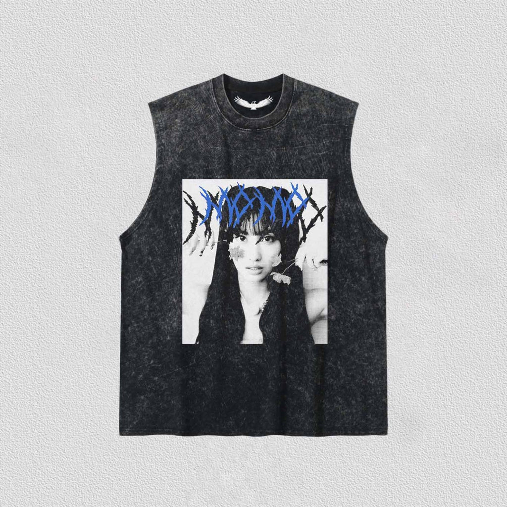 VINTAGE TANK TOP | TWICE Momo
