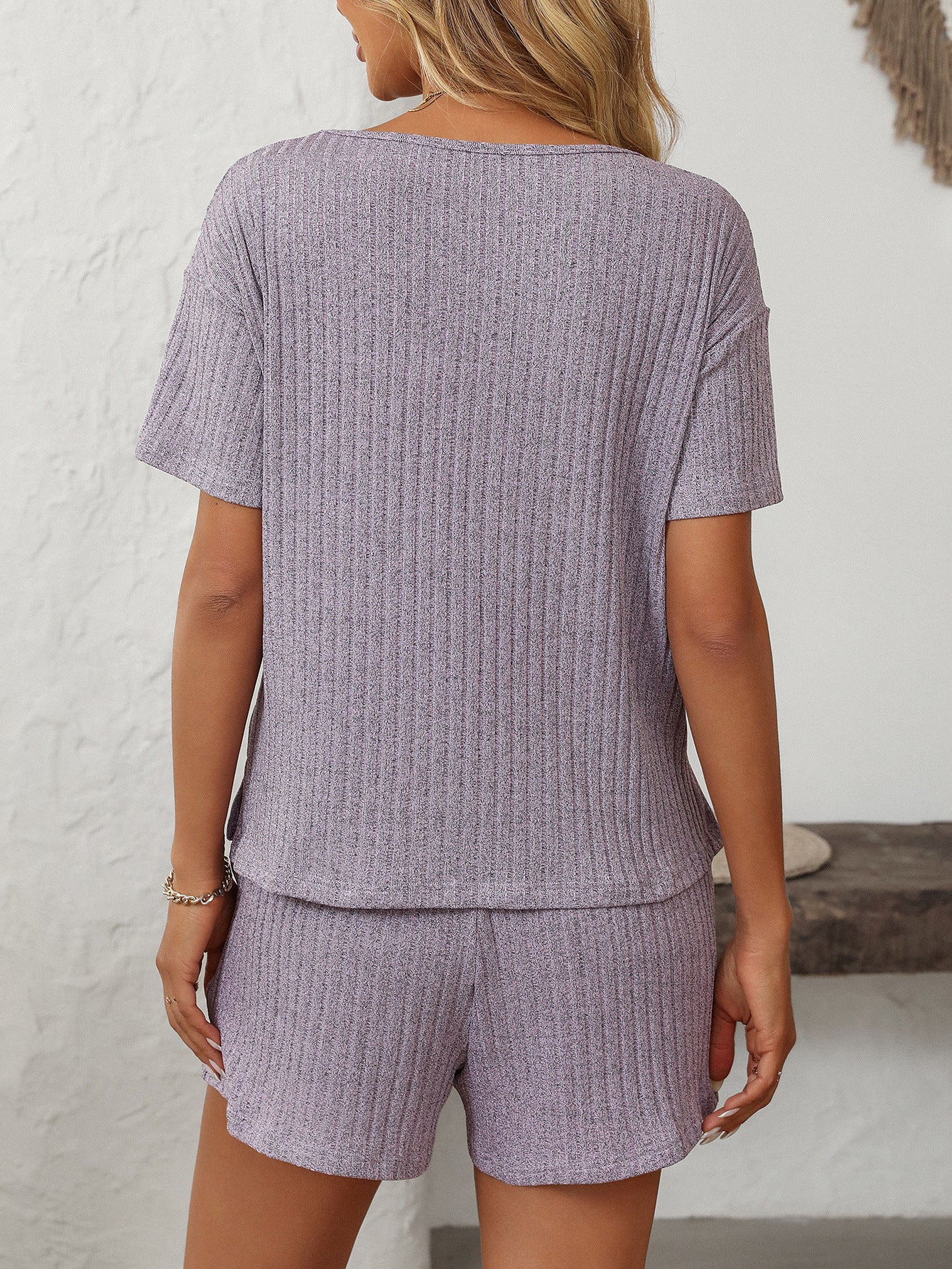 b3572a40-7039-401f-8109-19a6d91ed702