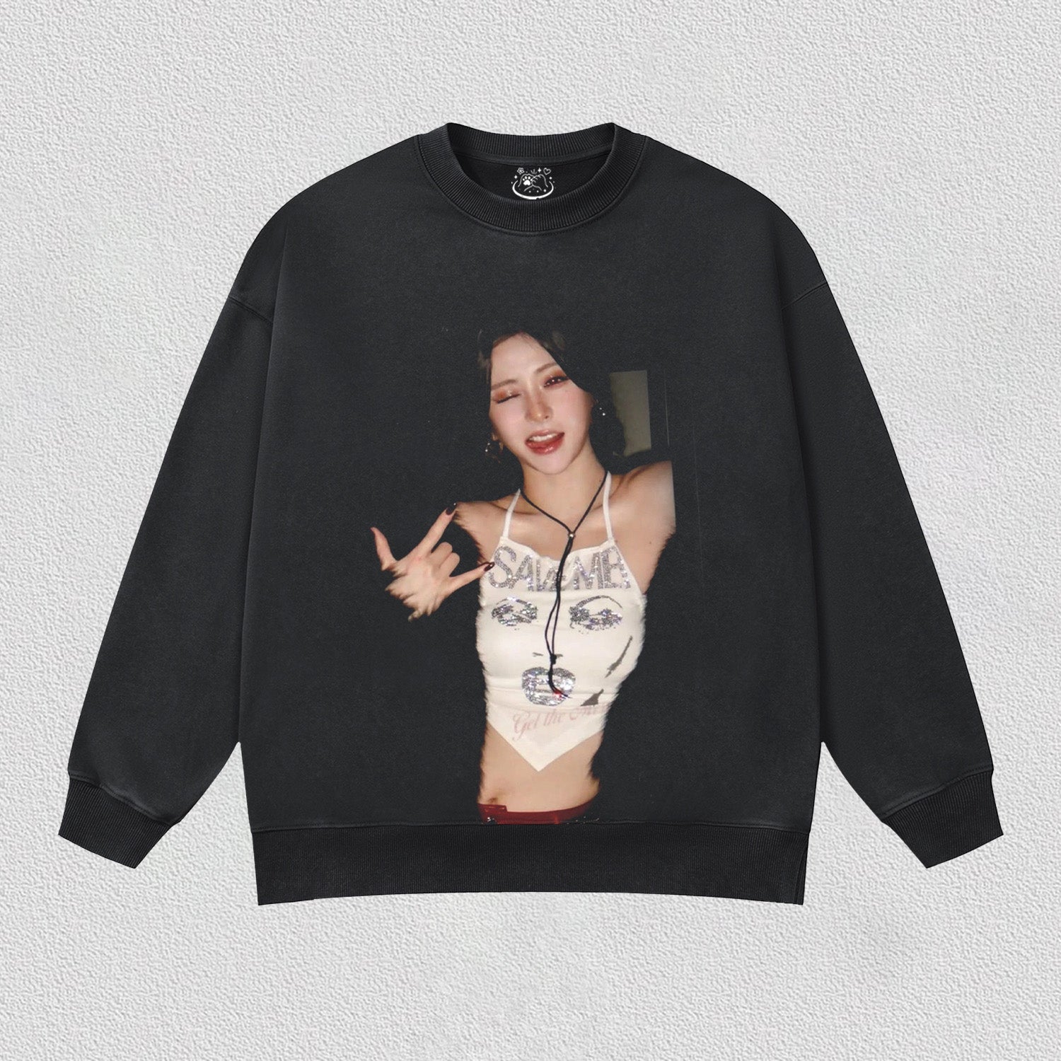 LE SSERAFIM HUH YUNJIN