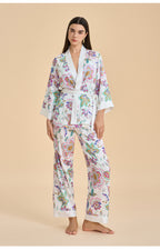 c036b16e-ab20-40af-922a-145b8fbe72e4