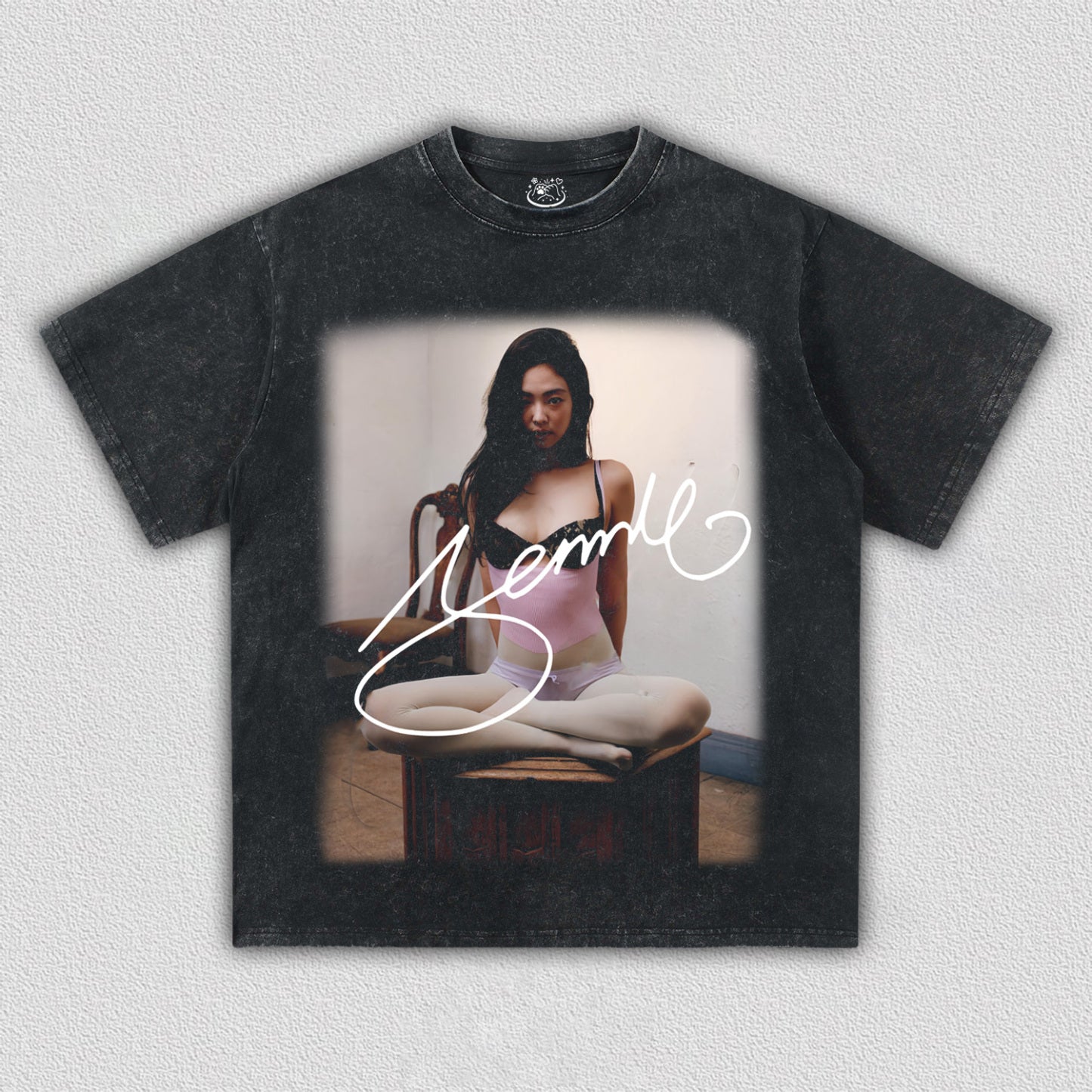 BLACKPINK Jennie V6 TEE 10.31