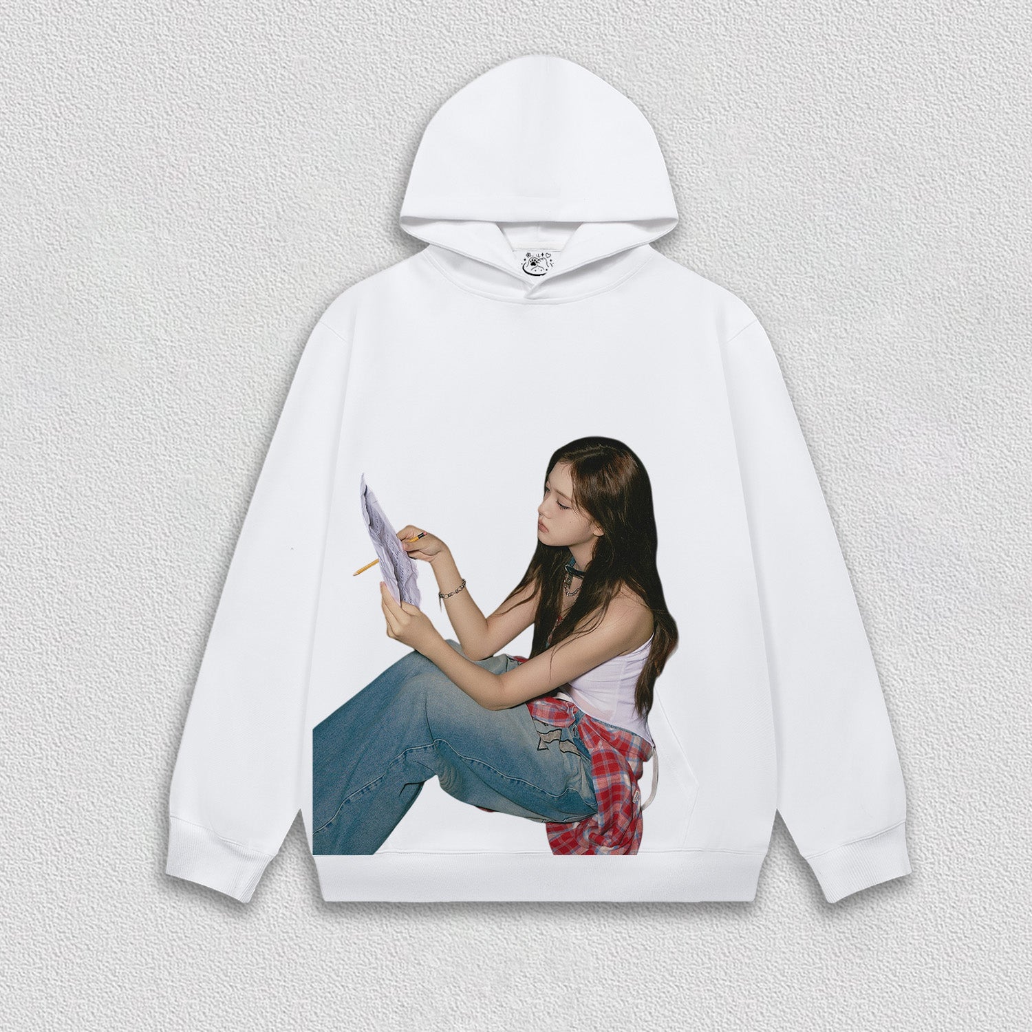 STAYC J-Now Tuning 111.2 MHz HOODIES