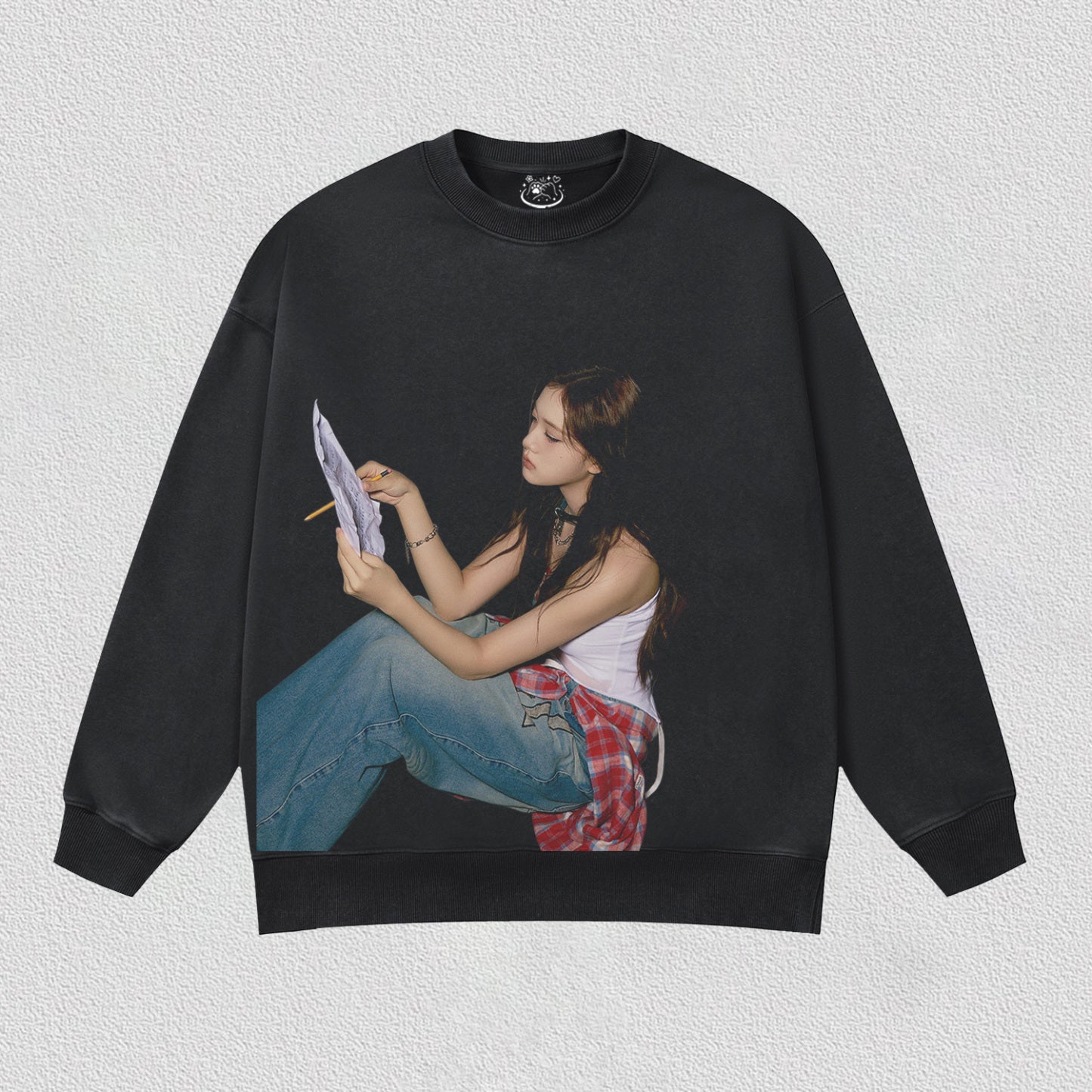 STAYC J-Now Tuning 111.2 MHz HOODIES