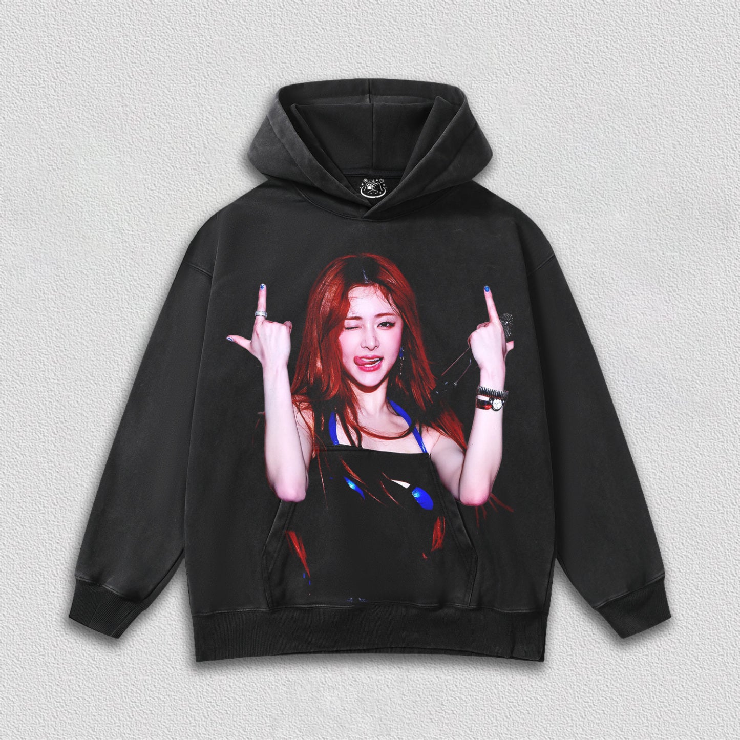 LE SSERAFIM  YUNJIN 1.0