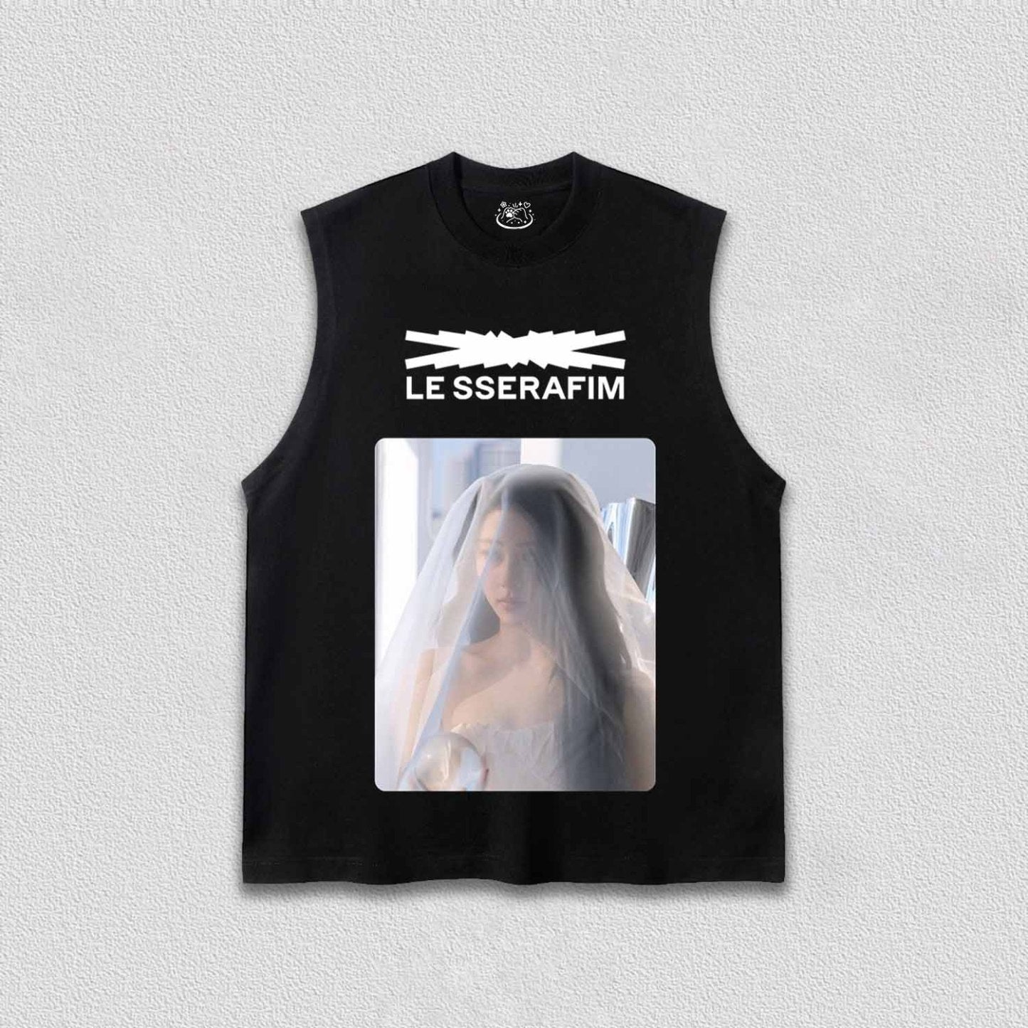 LE SSERAFIM Huh Yunjin TEE