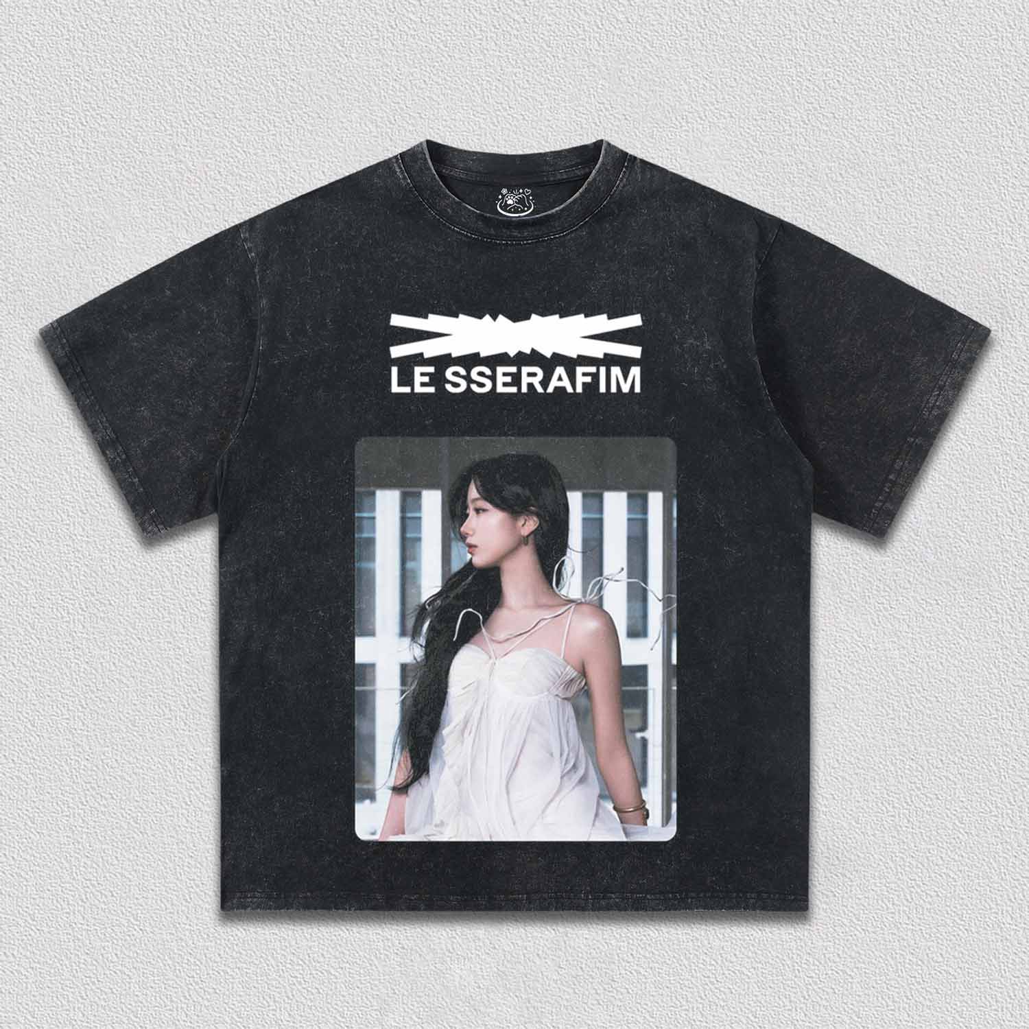 LE SSERAFIM Kazuha TEE