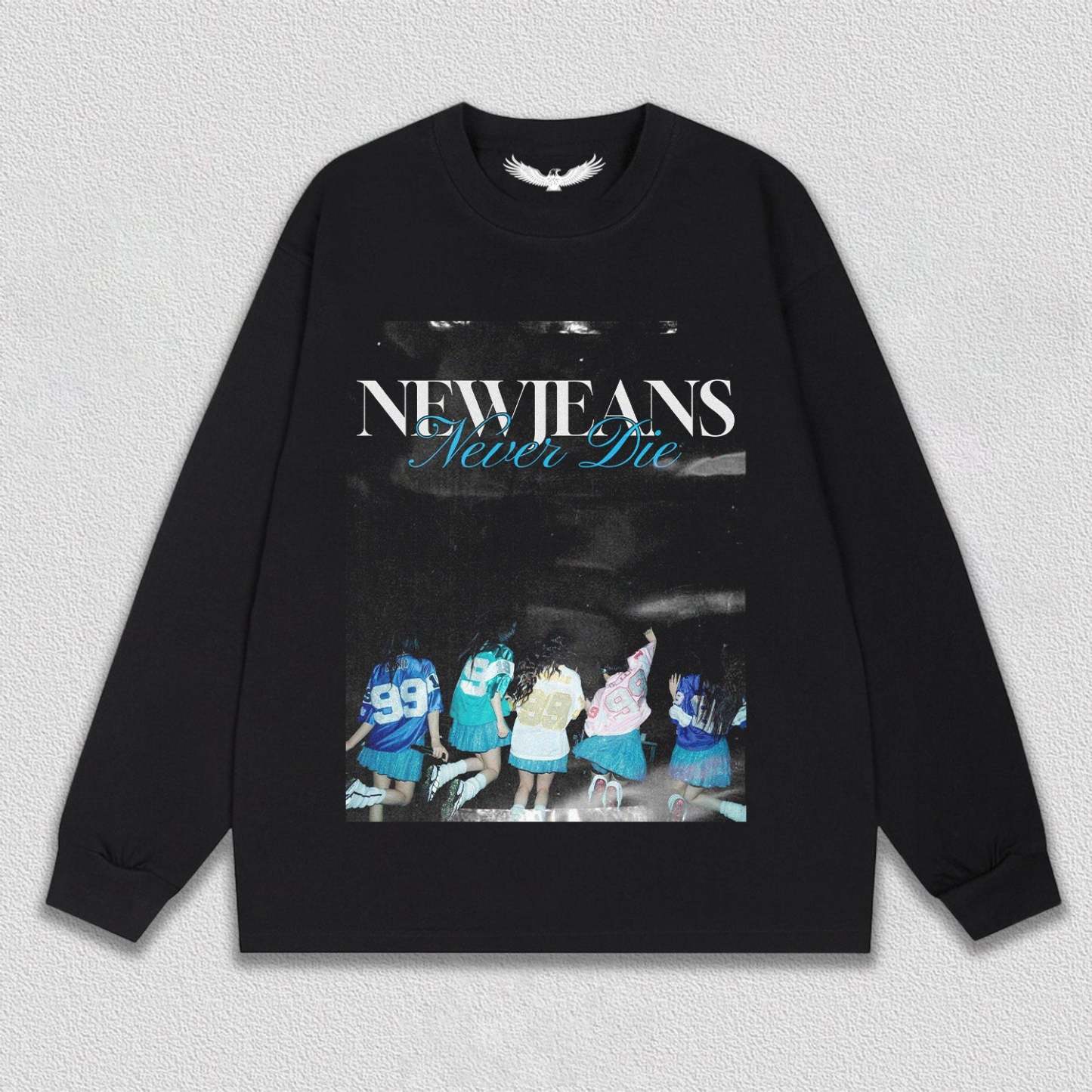 NEWJEANS TEE S6