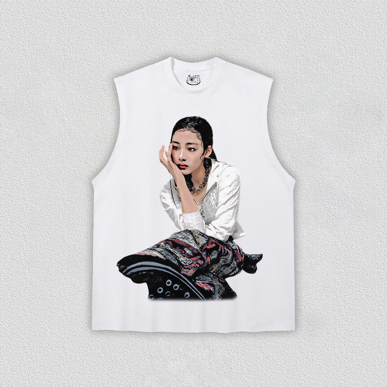 NewJeans  MINJI TEE 8.22