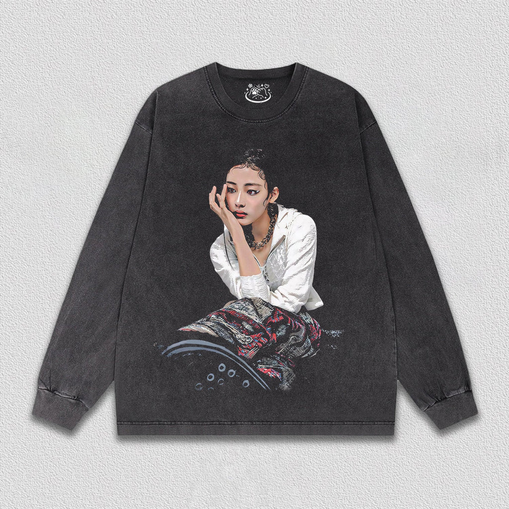 NewJeans  MINJI TEE 8.22