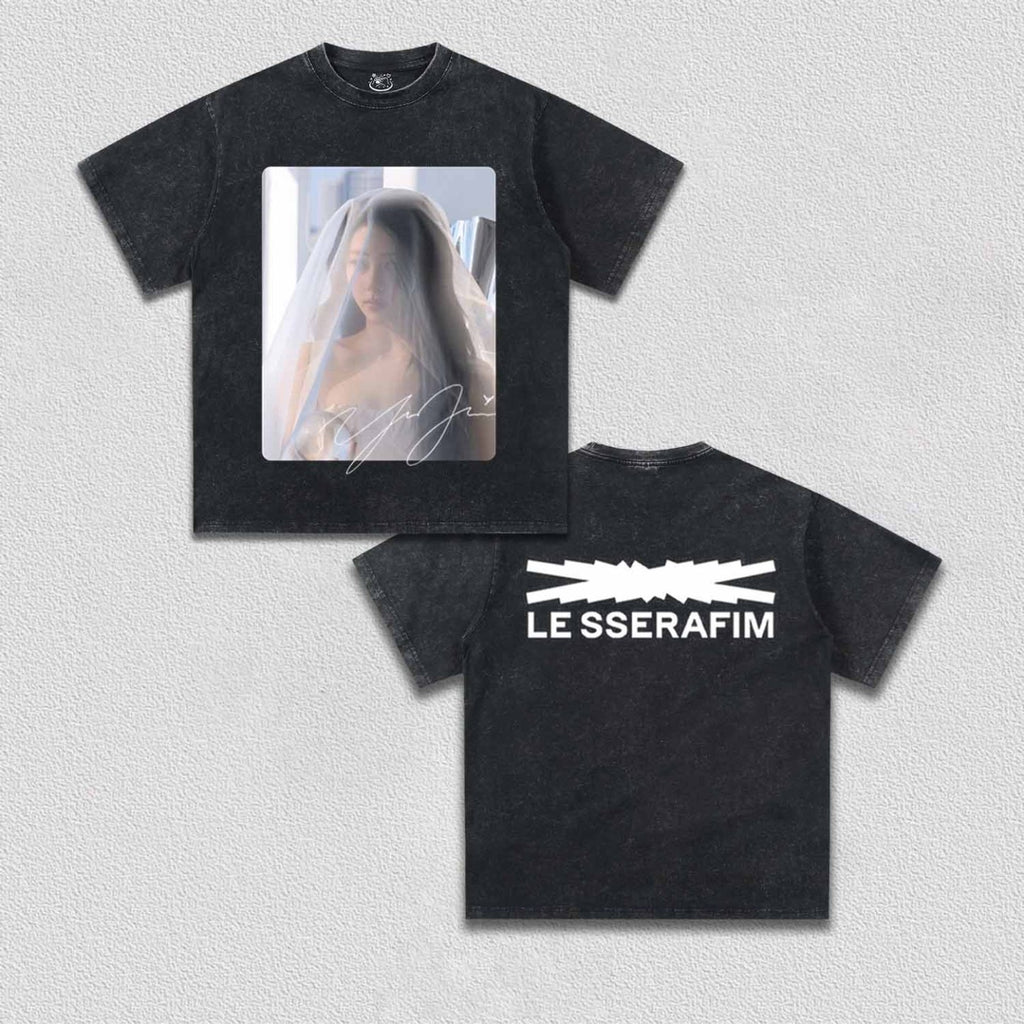 LE SSERAFIM Huh Yunjin V1