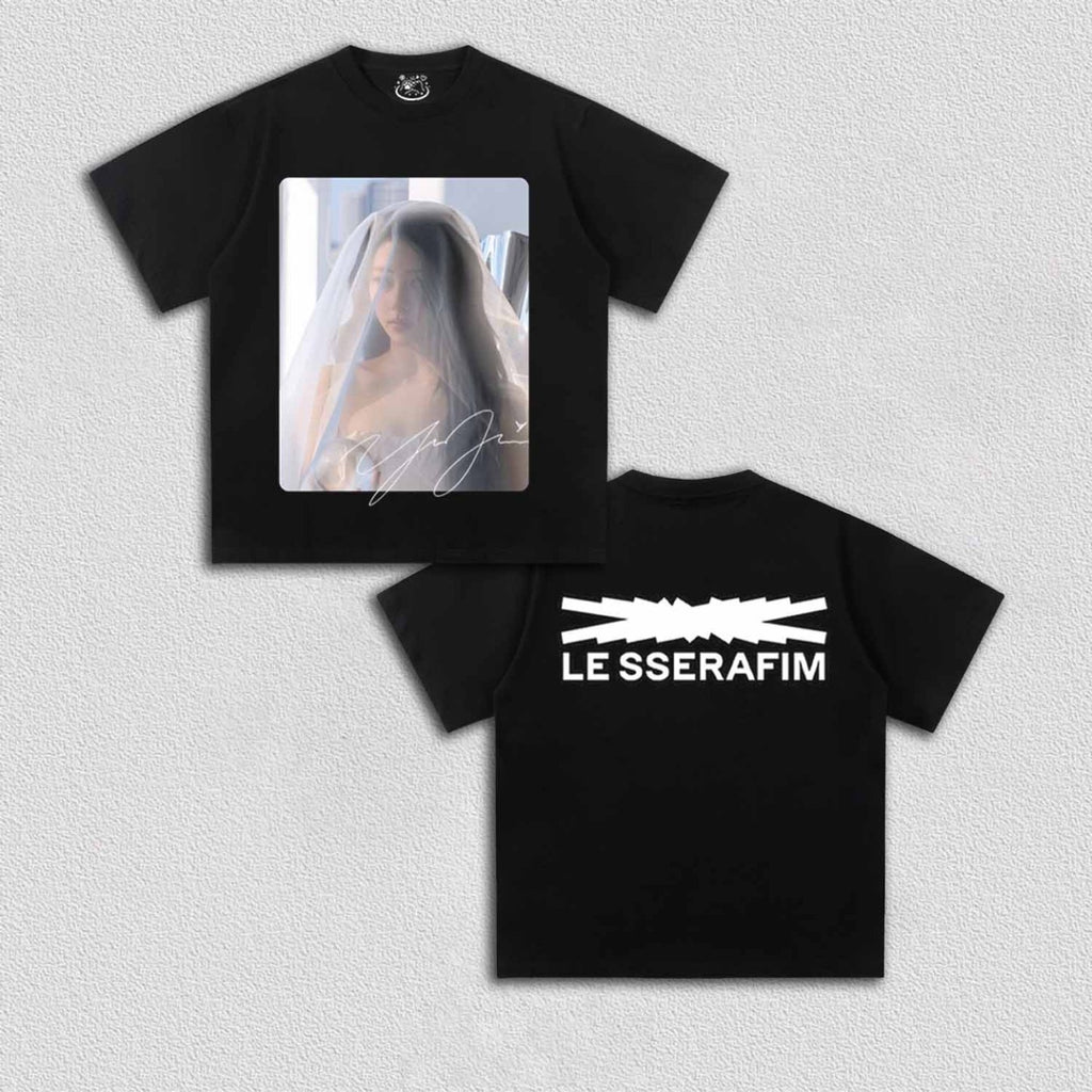 LE SSERAFIM Huh Yunjin V1