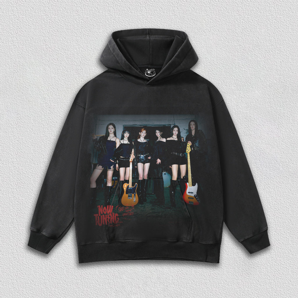 STAYC Now Tuning 111.2 MHz HOODIES