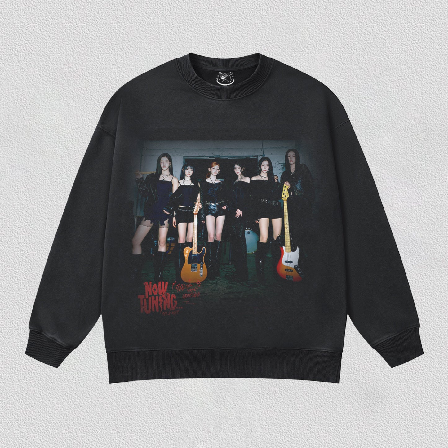 STAYC Now Tuning 111.2 MHz HOODIES