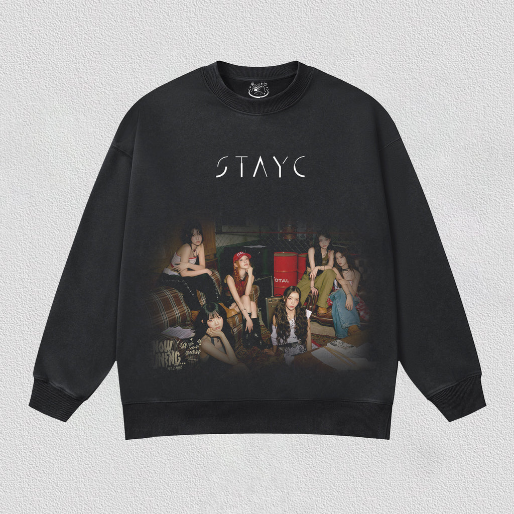 STAYC Now Tuning 111.2 MHz-1 HOODIES