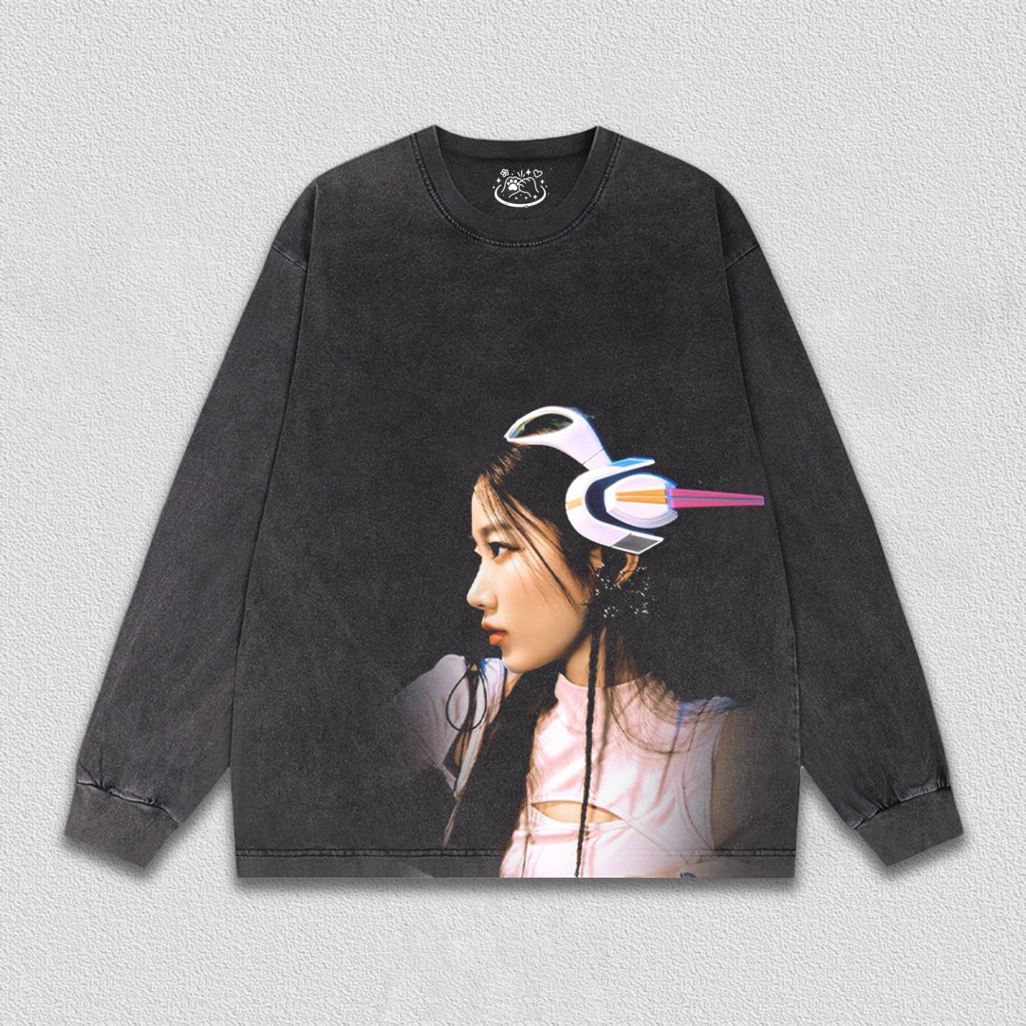 lesserafim KAZUHA TEE 9.10