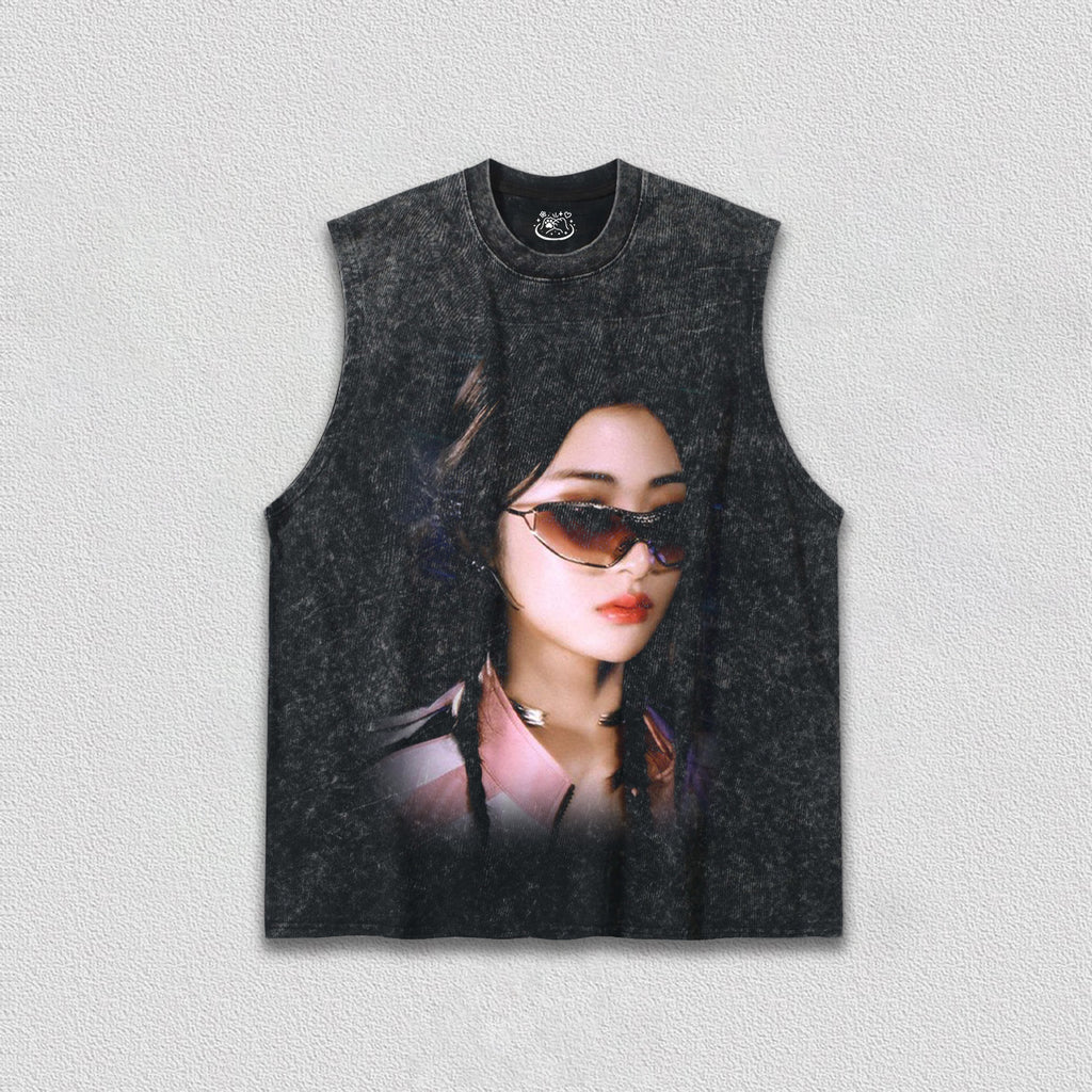 lesserafim YUNJIN TEE 9.10